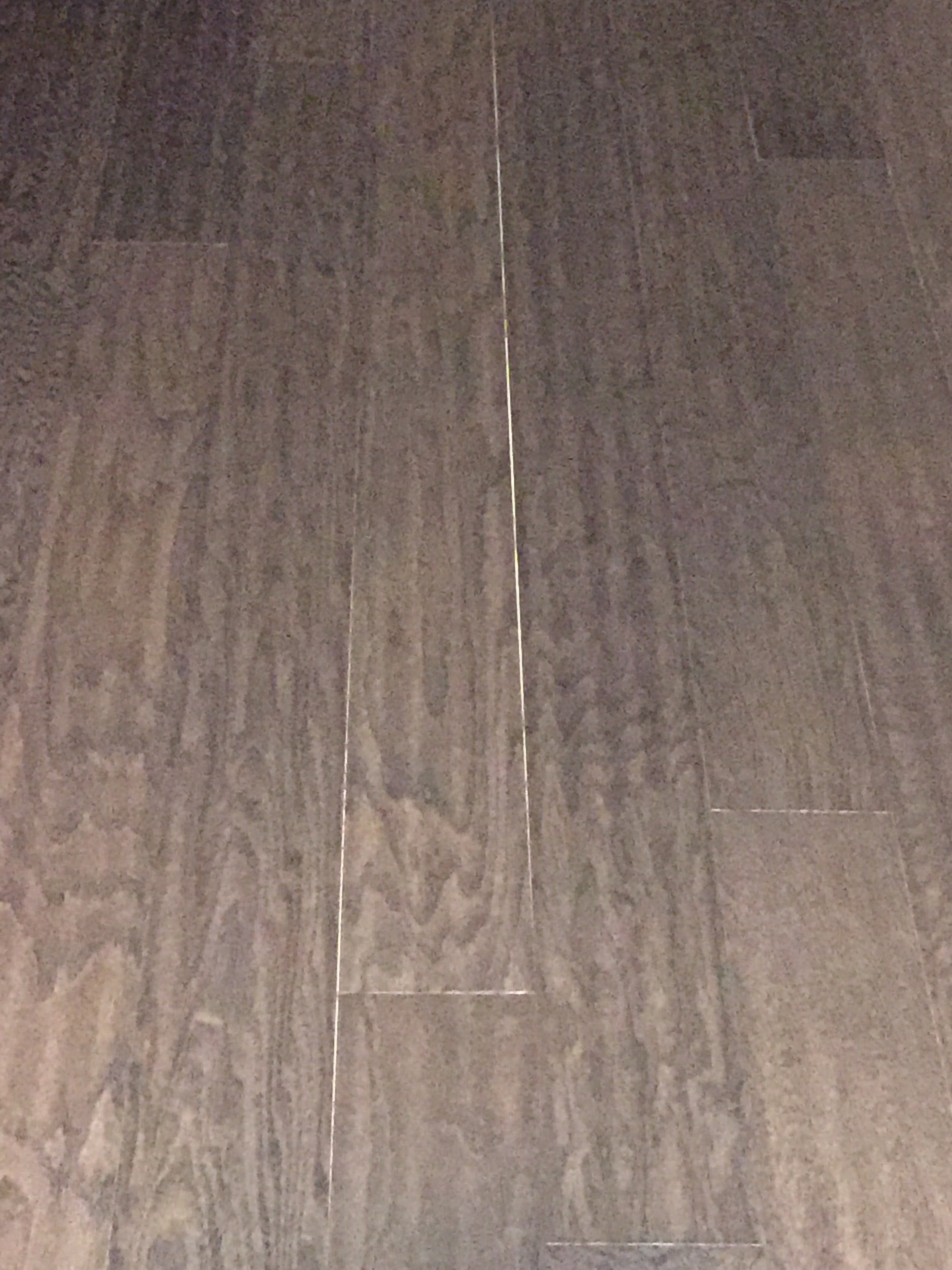 gap in flooring 