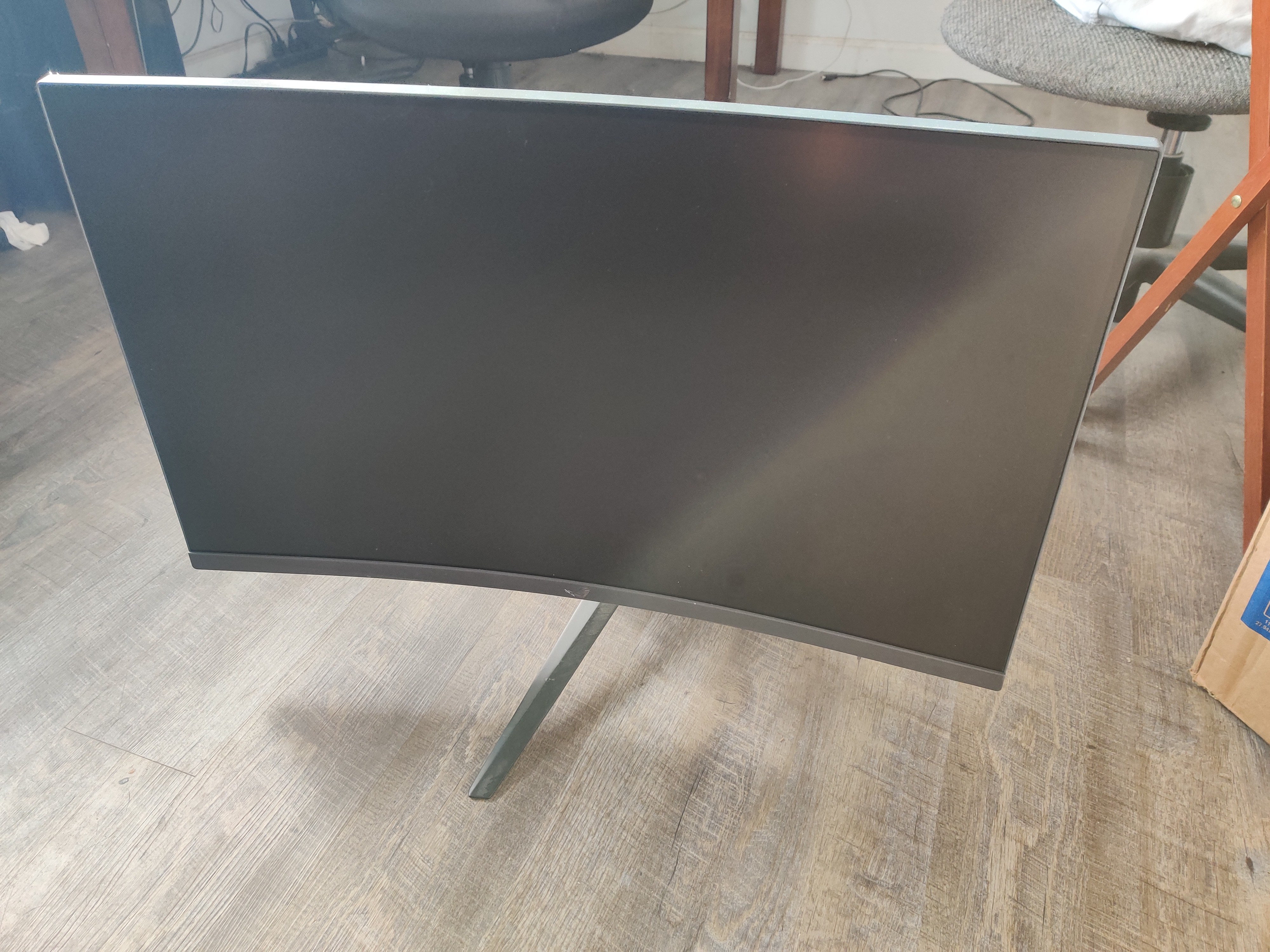 Front of monitor, no damage prior to shipping.