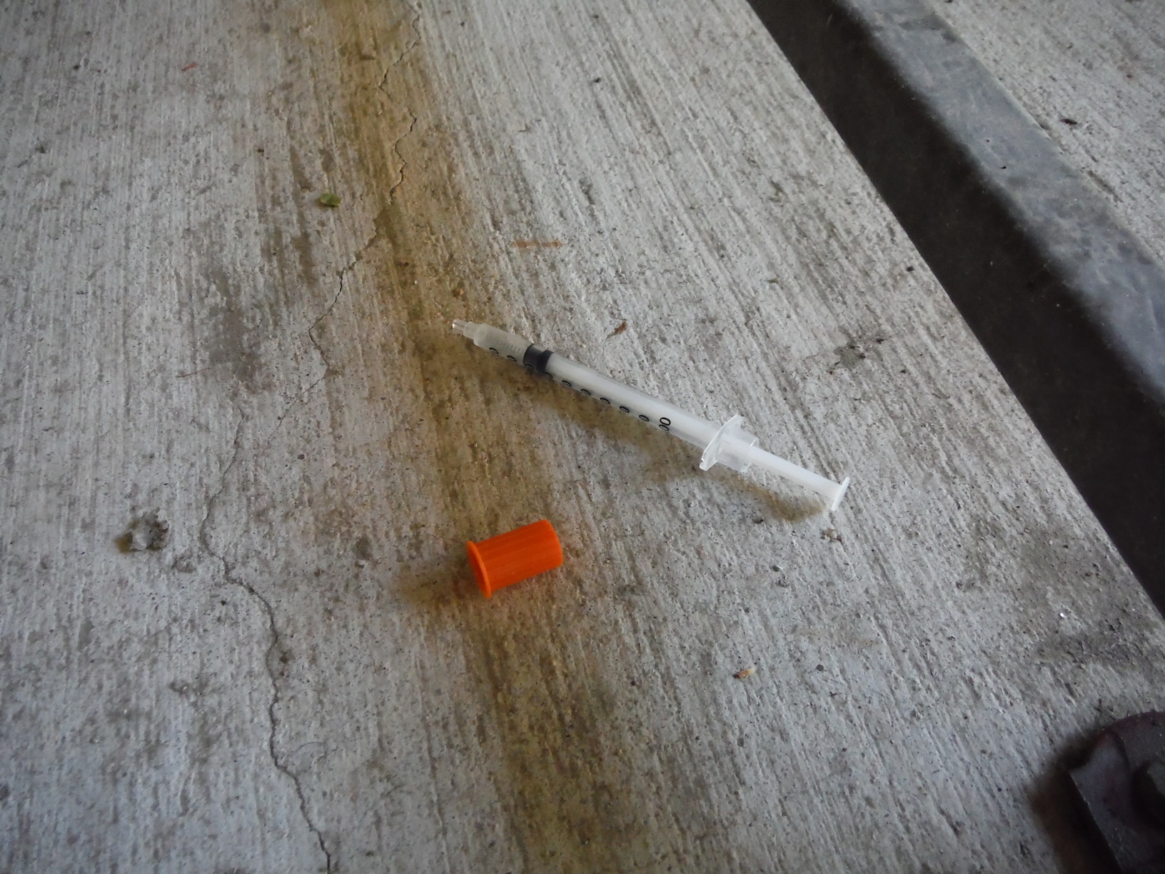Drug Addicts Needle in Hall Bexley 3Five