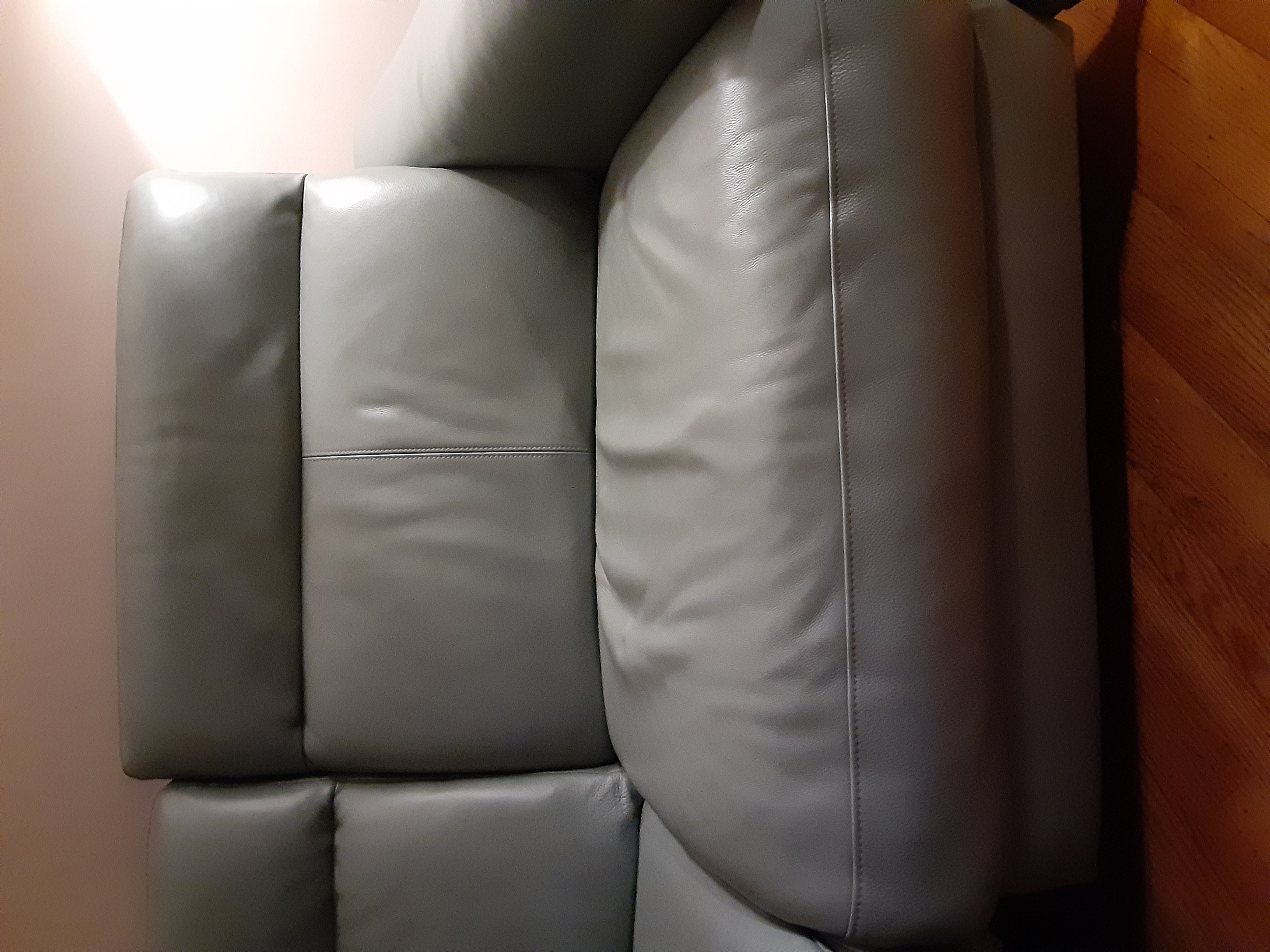 Drooping seat and back cushions 