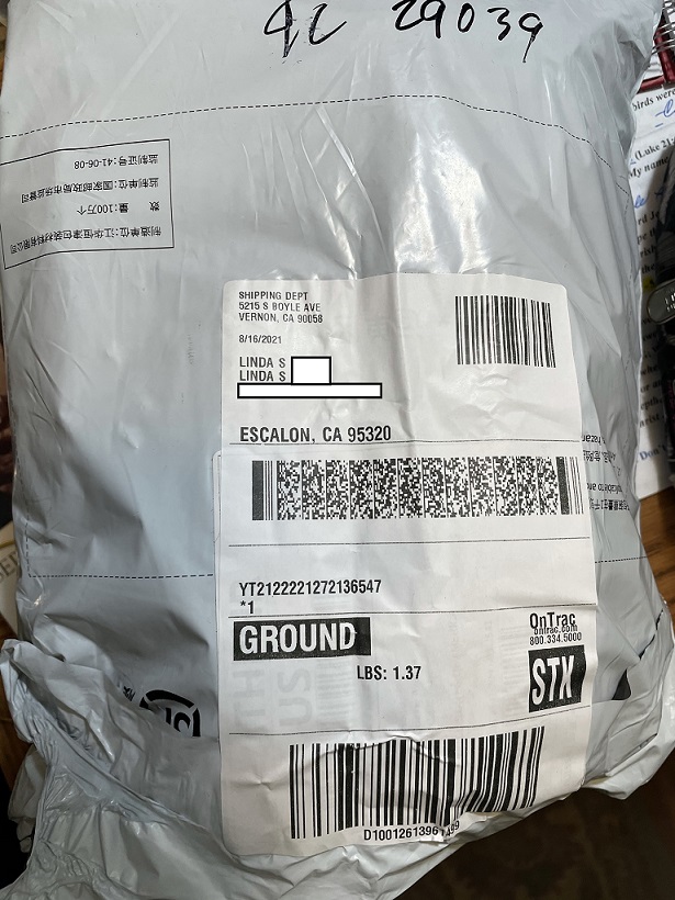 Shipping bag that shows address