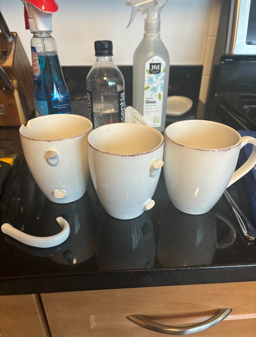 Broken cups, glasses and dishes